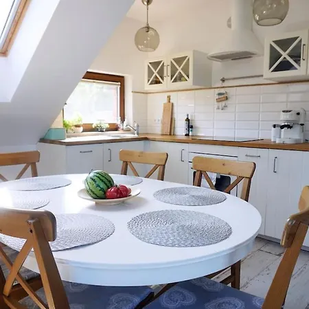 12 Apartment Zarnowska